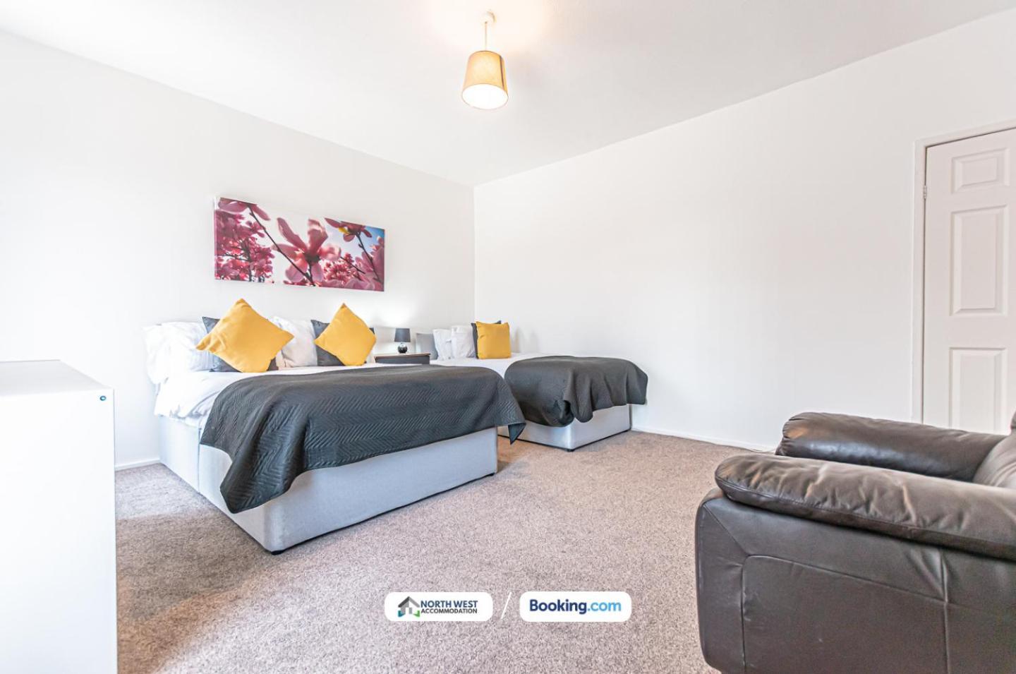 Modern 3Br House In Ince Ideal For Contractors & Long Stays Wigan Dış mekan fotoğraf